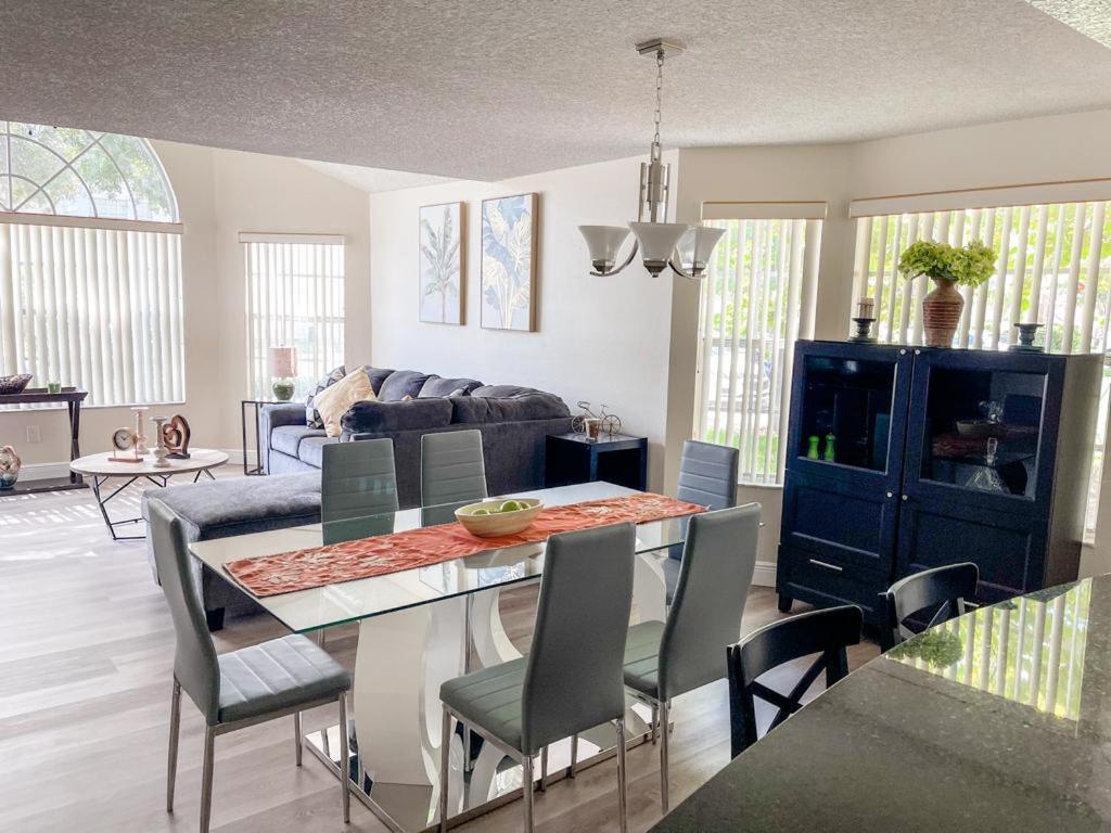 Luxury Condo 3Br Apartment Near Disney World Kissimmee Buitenkant foto